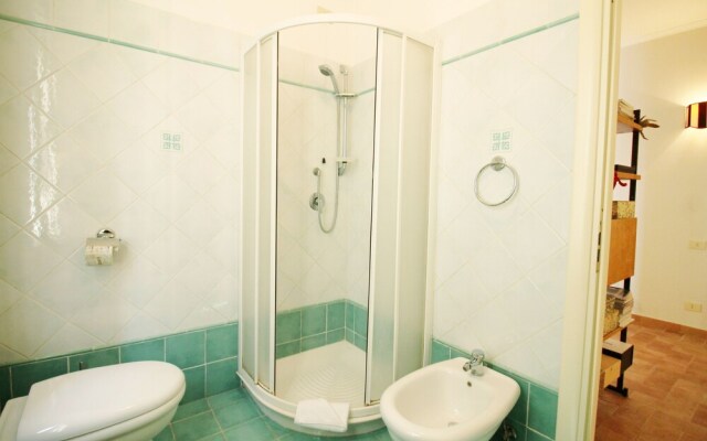 Groovy Rome Art Apartment