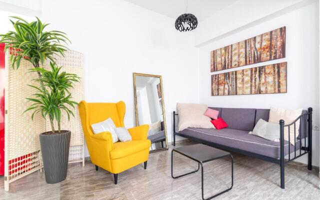 Evangeline City Center Apartment AC/WiFi