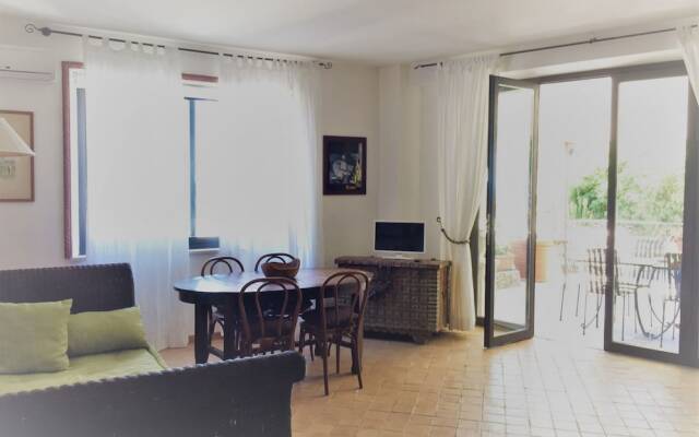 Taormina Tower Apartments