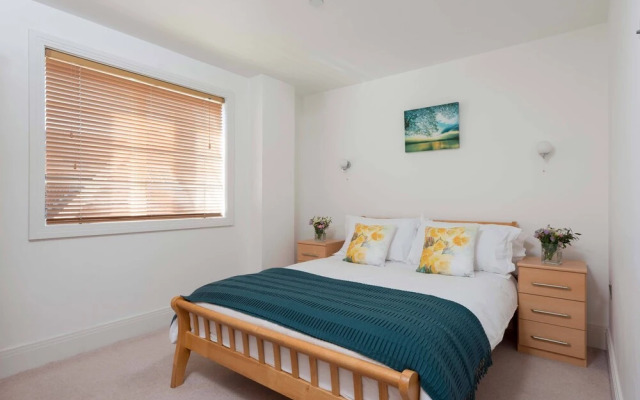 Abbey View Apartment