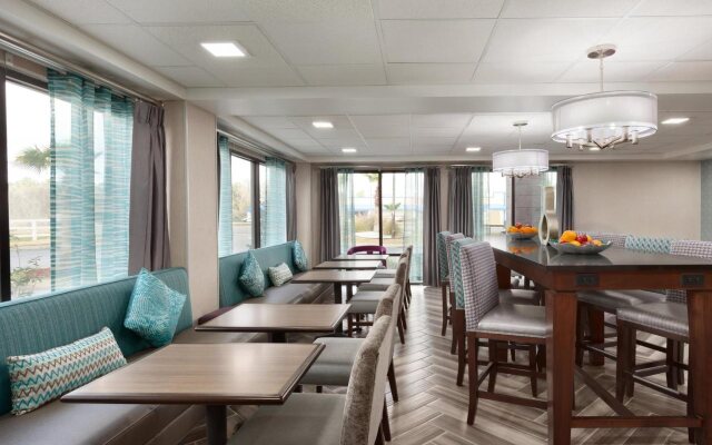 Hampton Inn Waycross