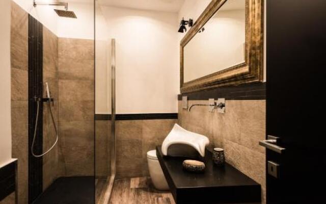 Trevi  Pantheon Luxury Rooms