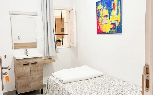 Cisne by Nest Hostel