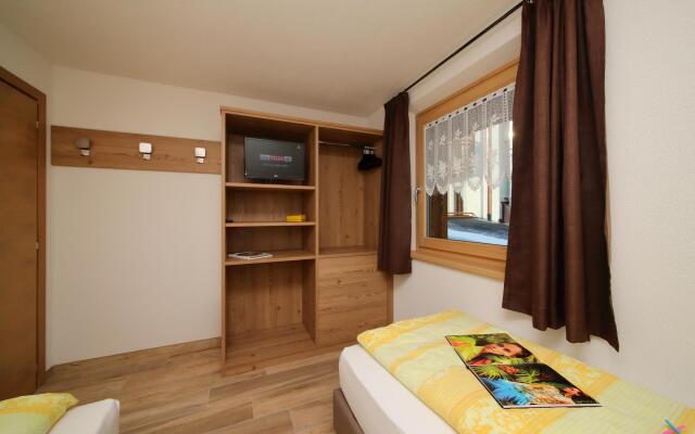 Danubio in Livigno with 3 bedrooms and 2 bathrooms