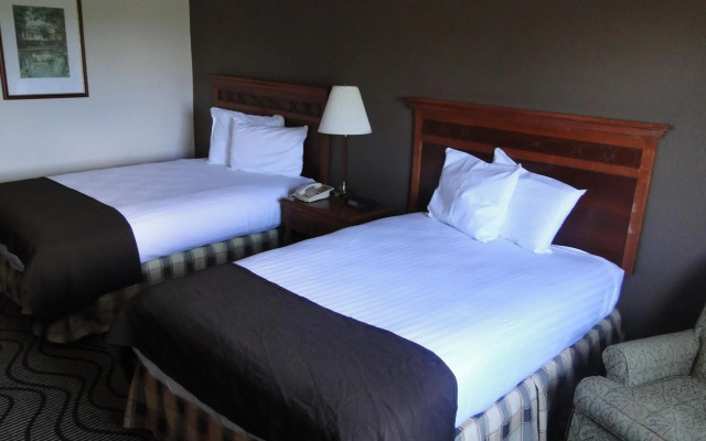 Oscoda Lakeside Hotel