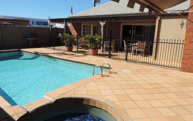 Quality Inn Burke & Wills