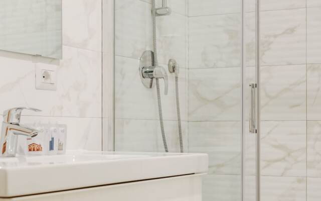 Mi-brgz1c3 Bergonzoli Place - Bilo B - Hugo