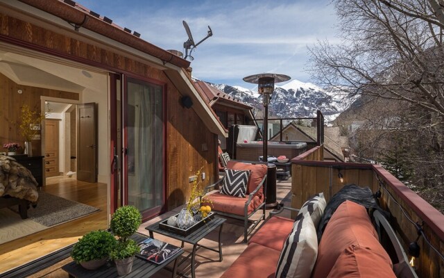 River Bliss by Exceptional Stays