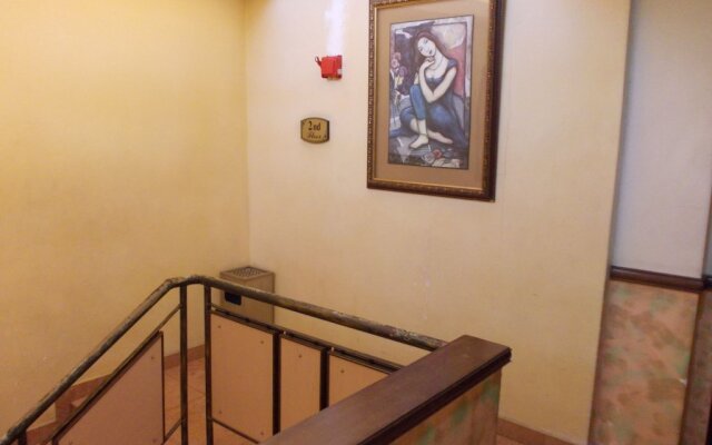 Hotel Sri Sutra