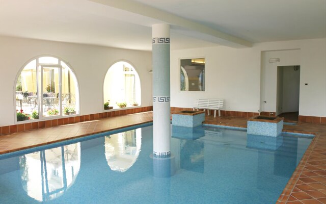 Aparthotel Englovacanze