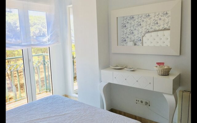 MI CAPRICHO C11 luxury apartment by the Sea