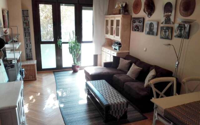 Apartment with 3 Bedrooms in Madrid, with Shared Pool