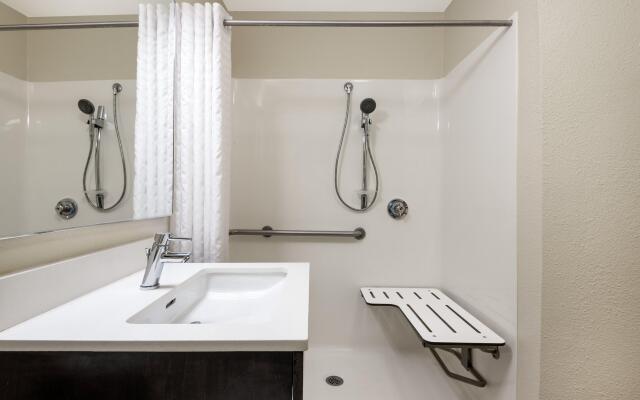 Candlewood Suites Durham by IHG