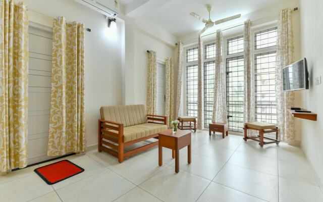 Arathi Apartments By OYO Rooms