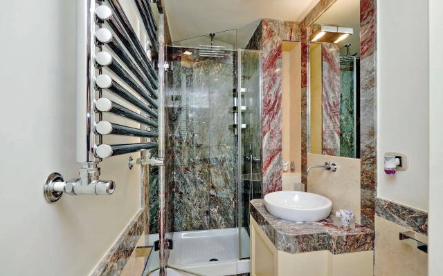 Rome Unique Spanish Steps Apartments