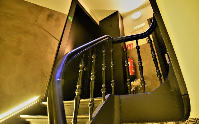 SLEEP INN ANTWERP - Flats & Suites
