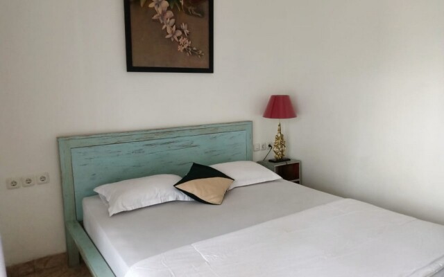 RedDoorz @ Griya Cemara Homestay Yogyakarta