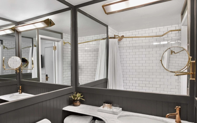 Life Hotel New York