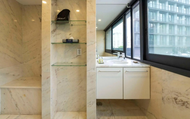 DoubleTree by Hilton Hotel Lisbon - Fontana Park