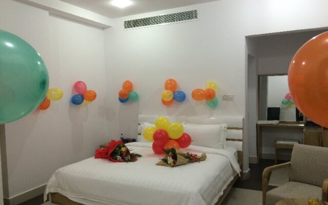 Al mandoos hotel