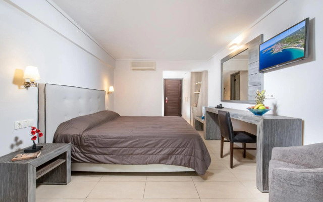 Lagomandra Hotel and Spa