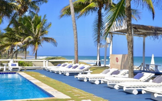 Peninsula Beach Club Hotel