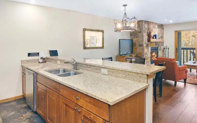 Townsend Place A205 2 Bedroom Condo by Redawning