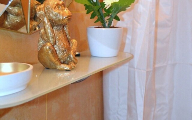 JOIVY Bright Flat In The Centre