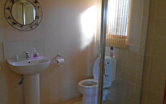 Hartley Manor Guest House