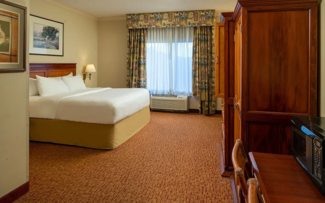 Paragon Casino Resort
