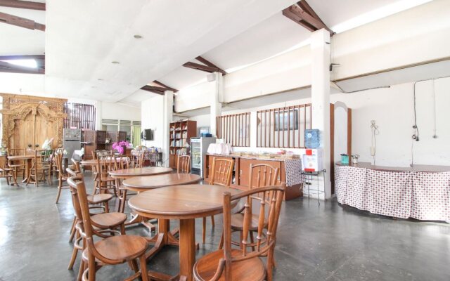 RedDoorz Syariah near Wijilan Yogyakarta