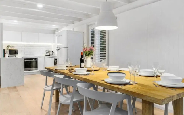 The Coast Country Cottage