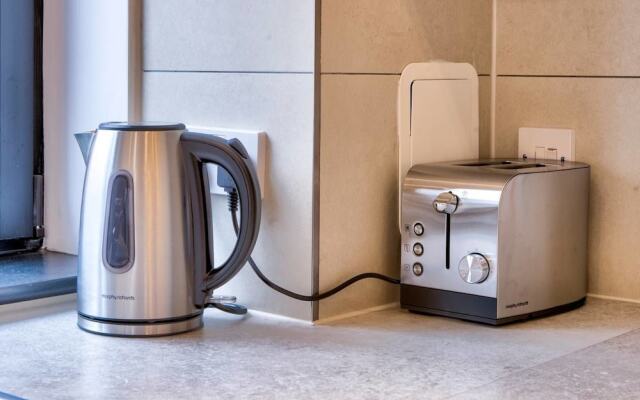 JOIVY Stylish City Centre Apartment for Two