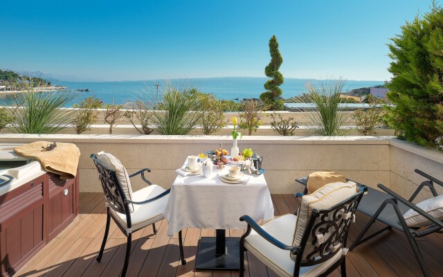 Otel' Villa Harmony
