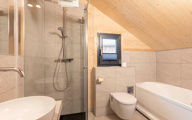 Charming Chalet With Infrared Sauna