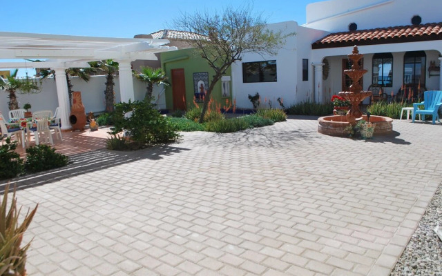 Casa de los Perros by Kivoya