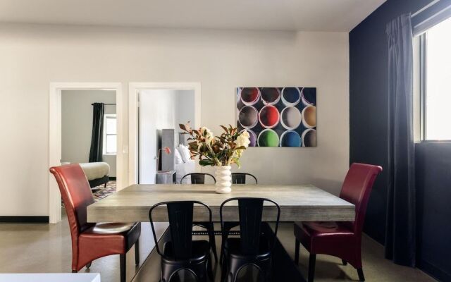 E Main St Unit A - Luna