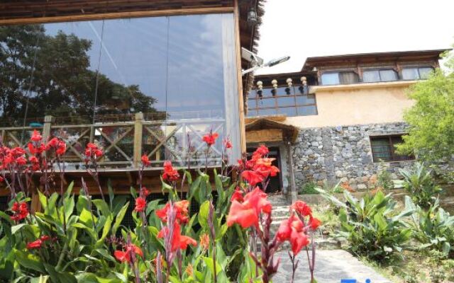 Xinlv Time Inn (Yuanyang Terraced Field Scenic Area)