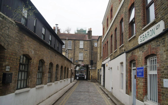 The Residence London City