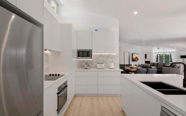 7th Heaven Wesley Court 7