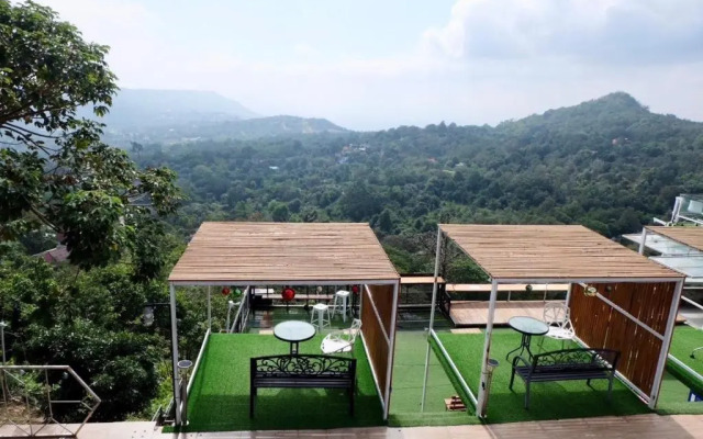 The Resort Angel Hill