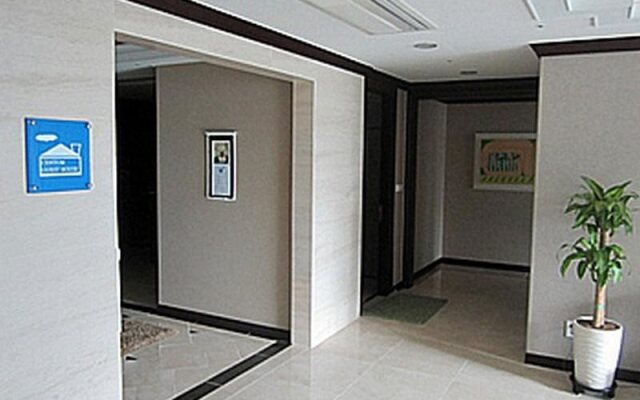 Centum Guest House