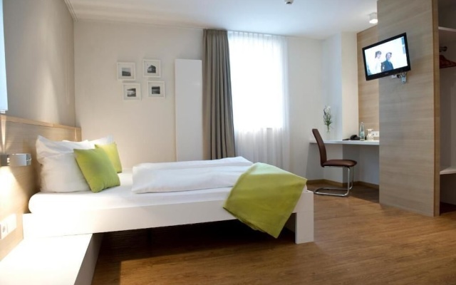 Volkspark Hotel