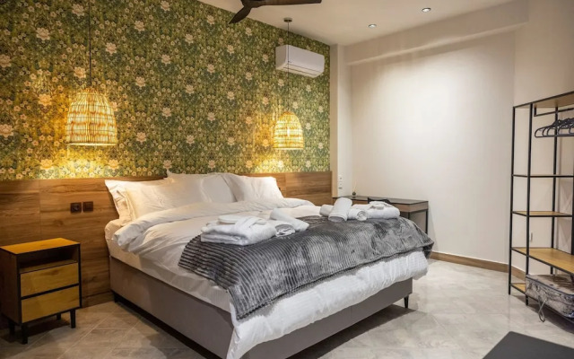 Trikala Mall Suites !