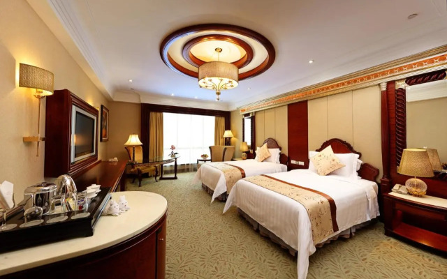 Regal Palace Hotel 5 Star