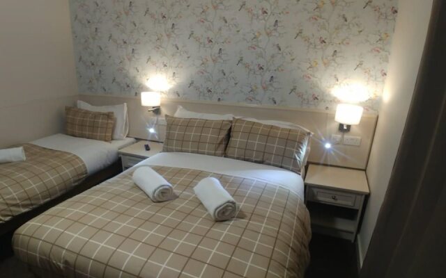 Clydebank Hotel