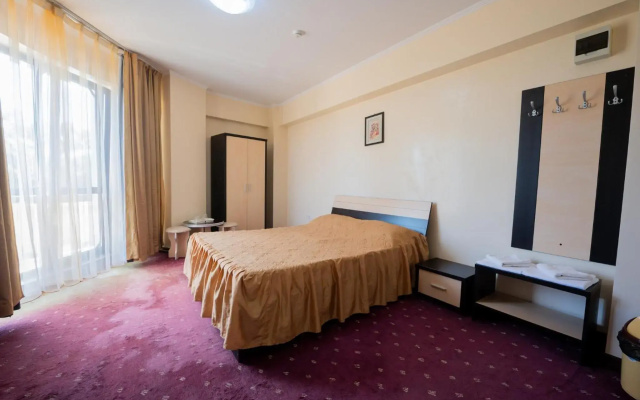 Hotel Coral