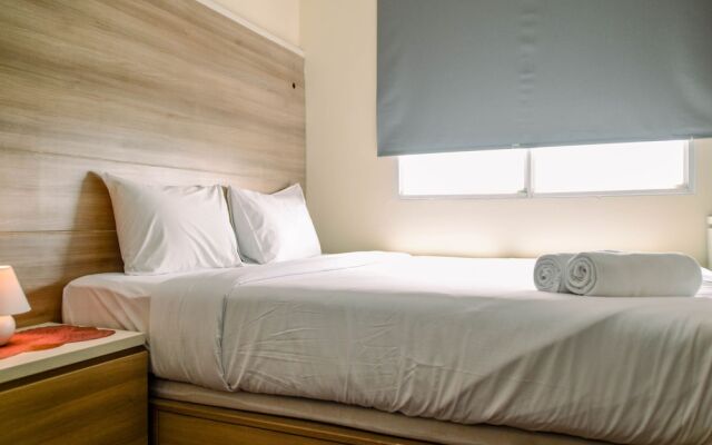 Nice And Warm 1Br At Belmont Residence Puri Apartment