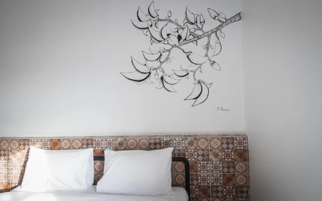 V1 Room Hotel