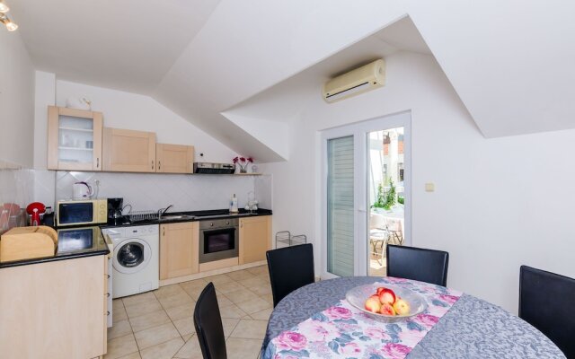 Apartment Alba